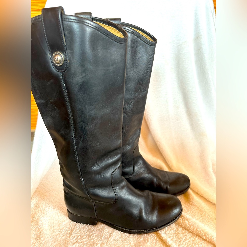 Frye slip on boots 
Women’s